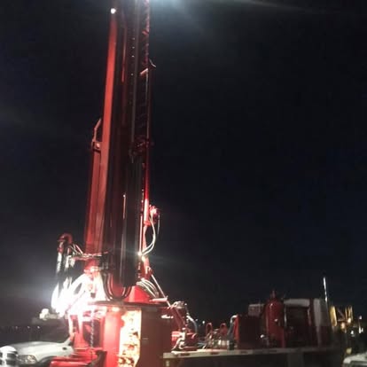Night drilling operation with rig lights